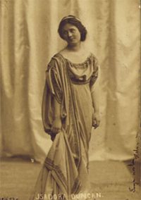Σπάνια κάρτα με την Isadora Duncan με Ελληνική χλαμύδα
